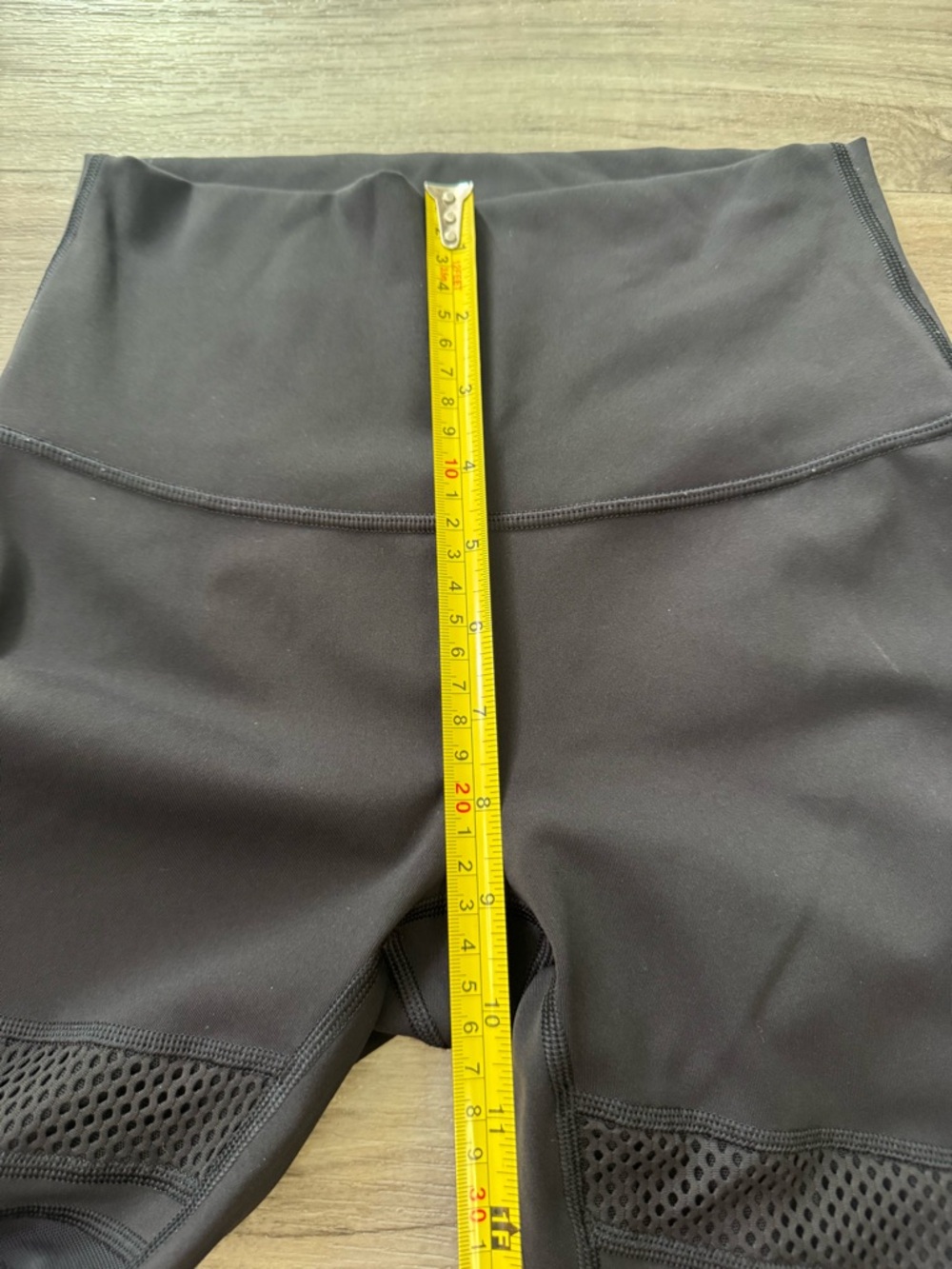Lululemon Wunder Under High-Rise Tight *Mix & Mesh 28" in Black Size 4 - Picture 6 of 9